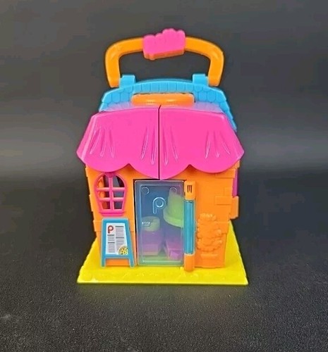 Polly pocket pizza - polly,